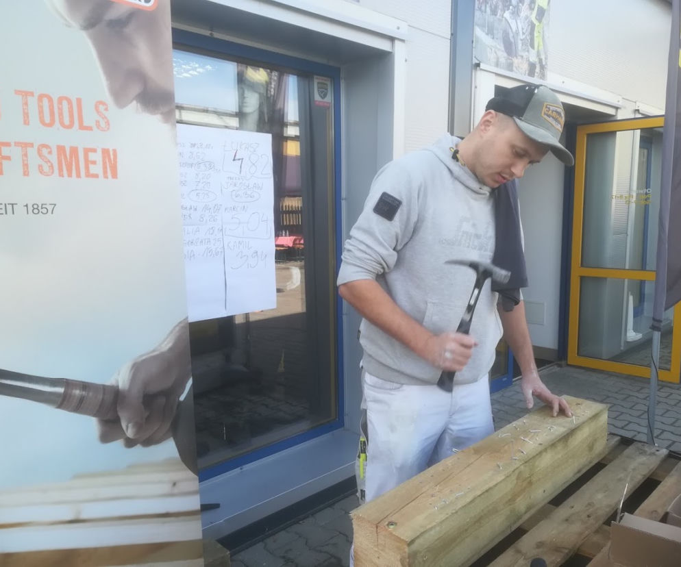 I Mistrzostwa Szczecina we wbijaniu gwoździ na czas