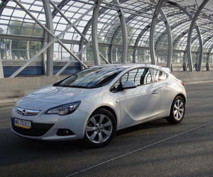 Opel Astra GTC
