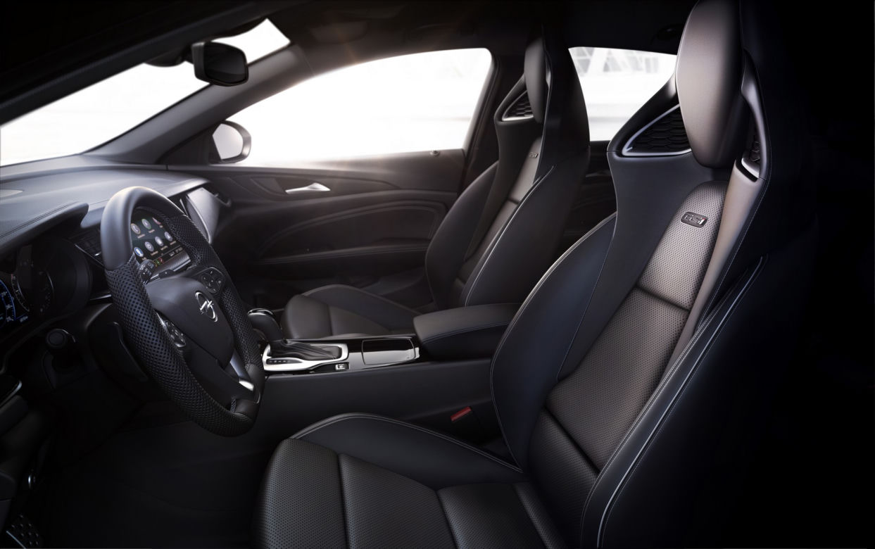 Opel Insignia GSi Sports Tourer (2020)