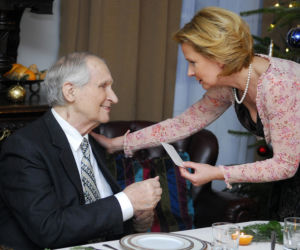 Wigilia w Klanie. Władysław (Zygmunt Kęstowicz), Elżbieta (Barbara Bursztynowicz)