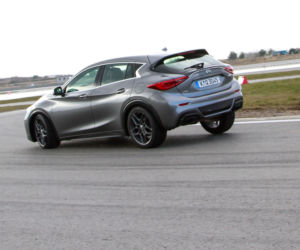 Infiniti Q30 na Torze Jastrząb 