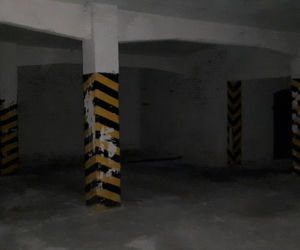 Opuszczona Huta Szkła w Gliwicach popada w ruinę. XIX-wieczna budowla zyska nowe życie? [ZDJĘCIA]