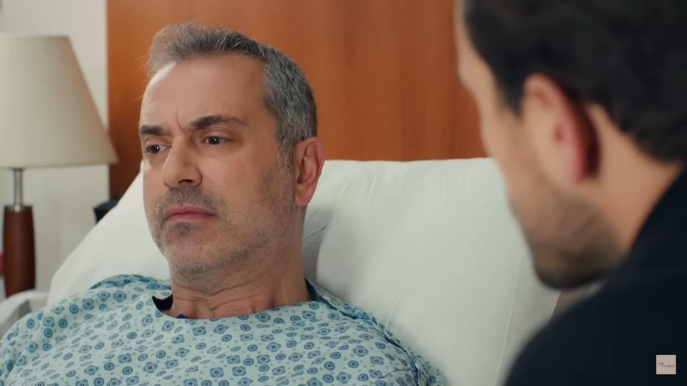 Bülent wda się w bójkę z Ardą i trafi do szpitala