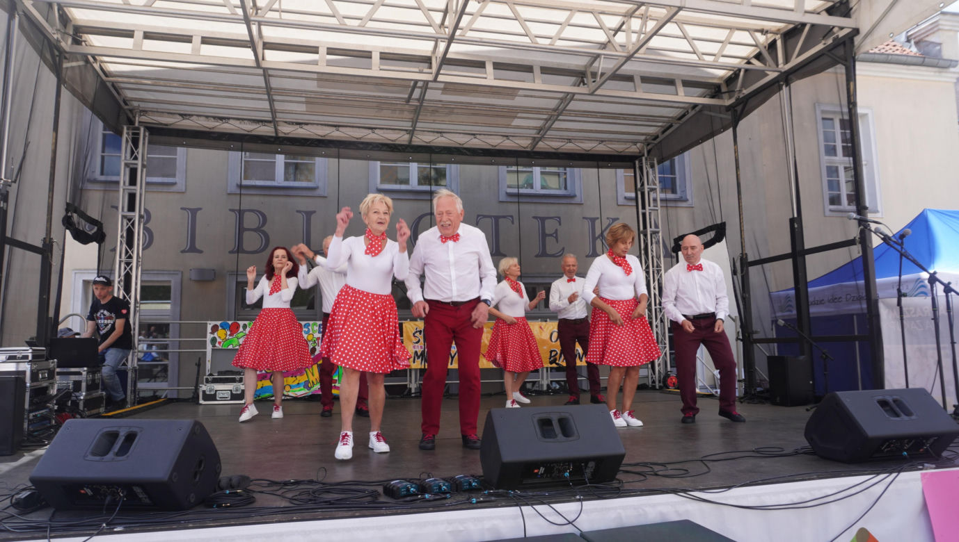 Święto Muzyki 2024  w Olsztynie. Stare Miasto opanowali miłośnicy tańca i śpiewu. Zobacz zdjęcia!