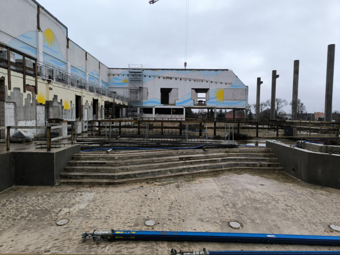 Modernizacja pływalni Akwawit w Lesznie