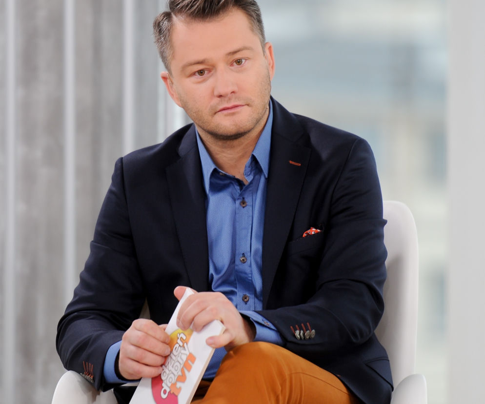 JAROSŁAW KUŹNIAR