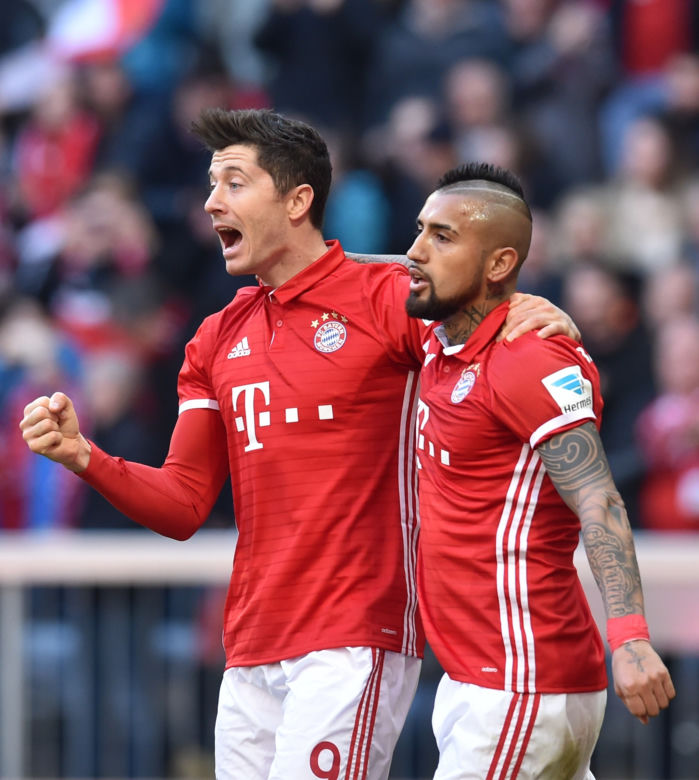 Haaland zachwyca od roku, Lewandowski Dekadę