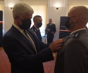 Święto policji inne niż zwykle. Tak wyglądały obchody w Białymstoku [ZDJĘCIA]