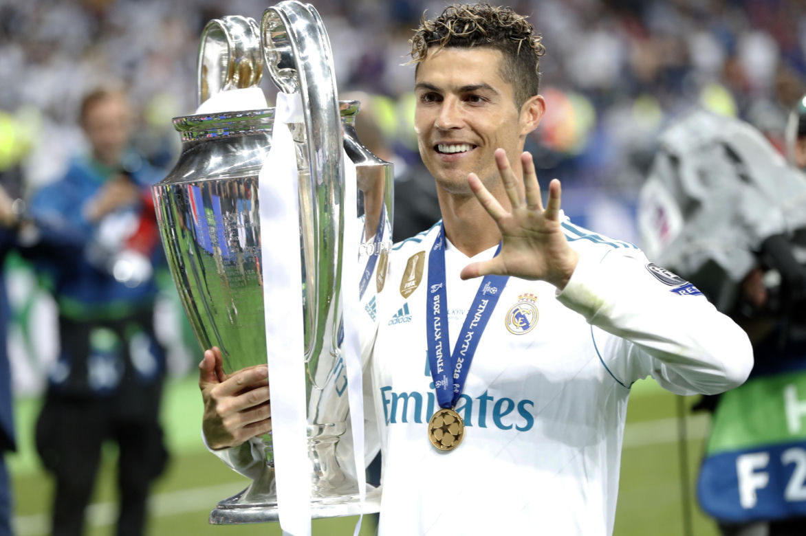40. urodziny Cristiano Ronaldo. Tak zmieniał się przez lata