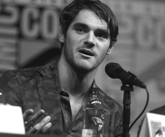 Gwiazdy Breaking Bad żegnają RJ Mitte'a. Poruszające słowa Bryana Cranstona