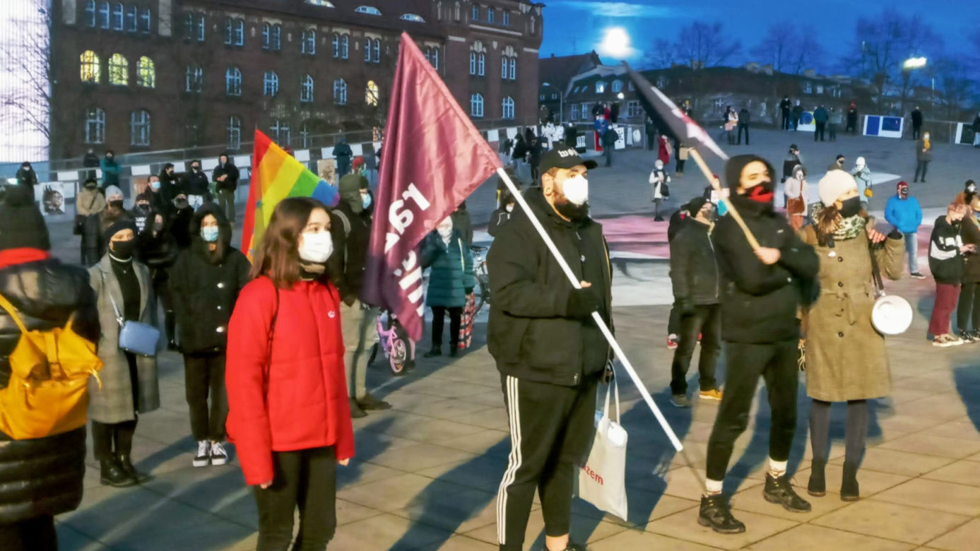 Strajk Kobiet w Szczecinie: Manifestacja na placu Solidarności - 28.01.2021