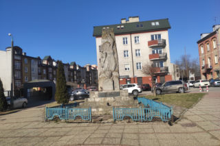 Pomnik Pamięci Ofiar Radomskiego Getta i jego okolice czeka remont [FOTO]