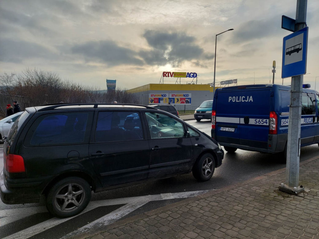 Potrącenie pieszego przy Targowicy w Starachowicach