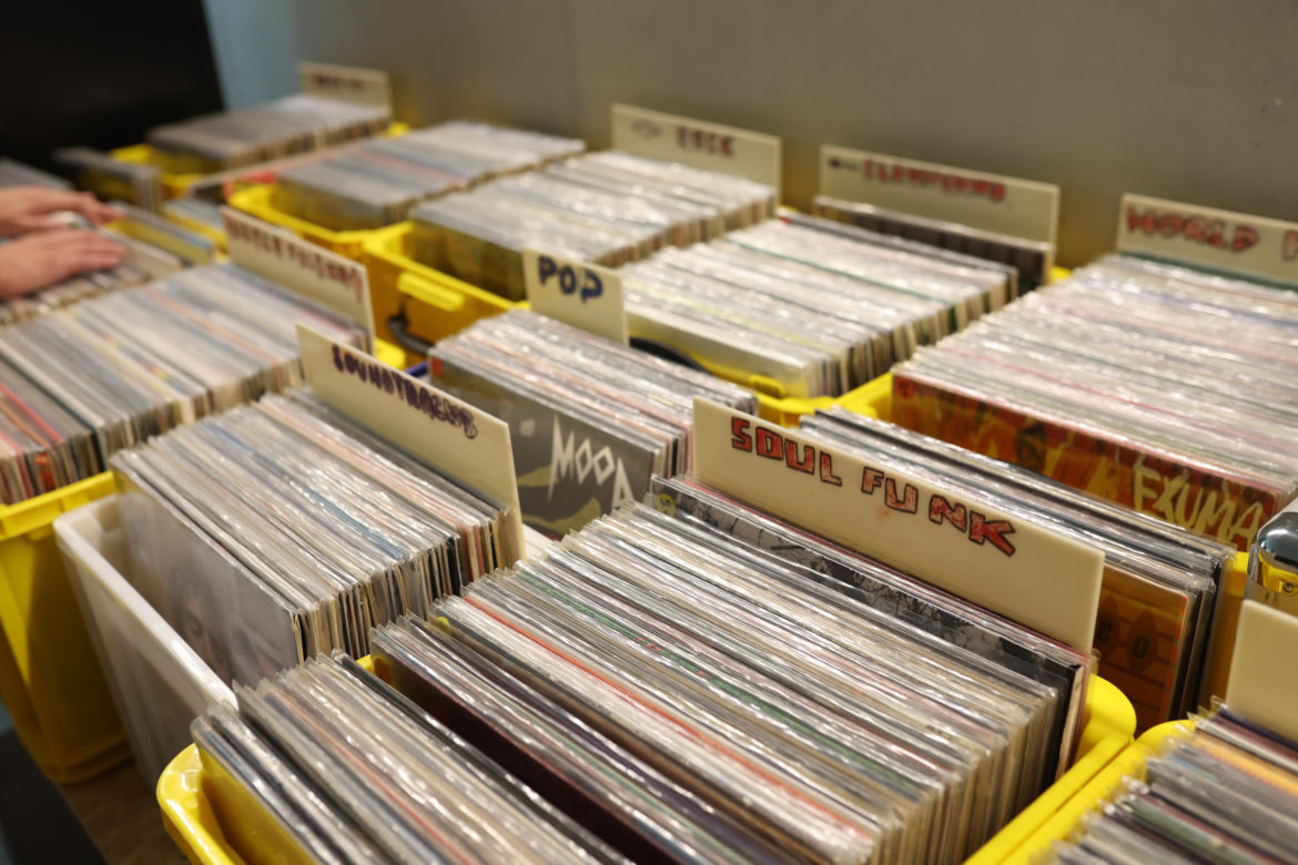 Vinyl Festival 2023 w Chorzowie. Coś dla miłośników winyli i kosmosu 
