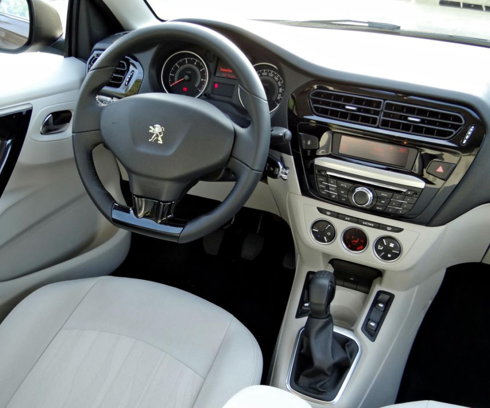Peugeot 301