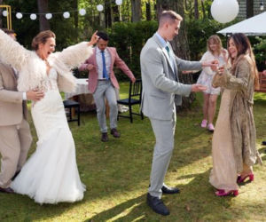 Barwy szczęścia, odcinek 3320. Hubert (Marek Molak), Asia (Anna Gzyra), Staś (Olaf Kapszyk)