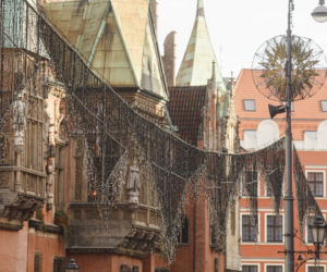 Montaż iluminacji świątecznej we Wrocławiu