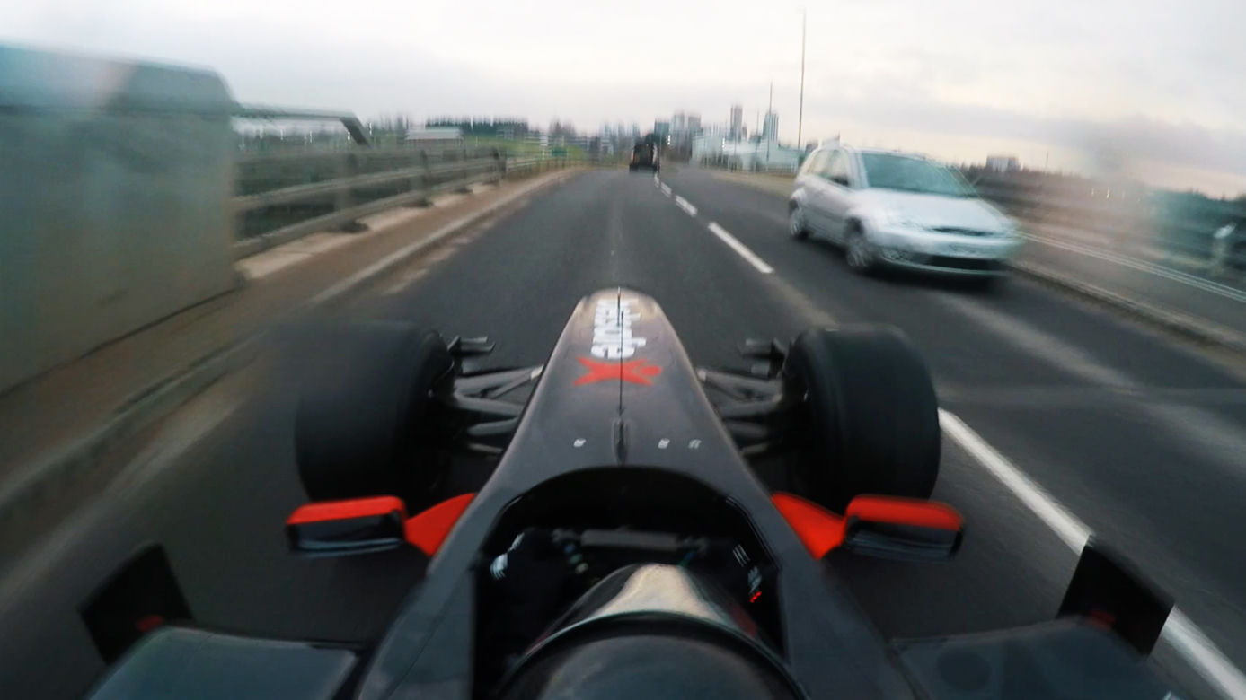 2011 Sauber C30 F1 na Gumball 3000