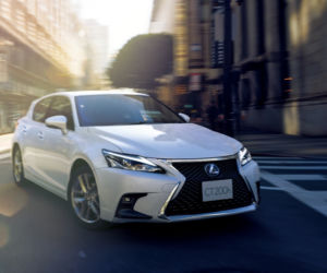 Lexus CT200h lifting 2018