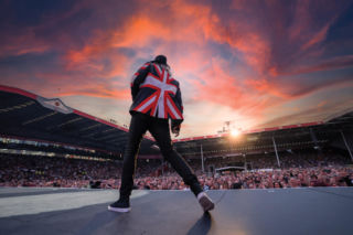 Def Leppard – koncertówka z Sheffield już w sprzedaży!