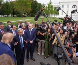 Donald Trump ogłosił „konstytucję AI”