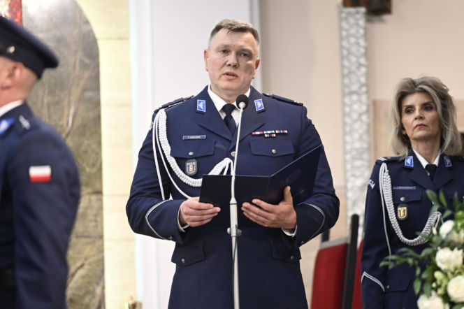 Młody policjant zginął w potwornym wypadku. Pogrzeb Kacpra Mierzejewskiego
