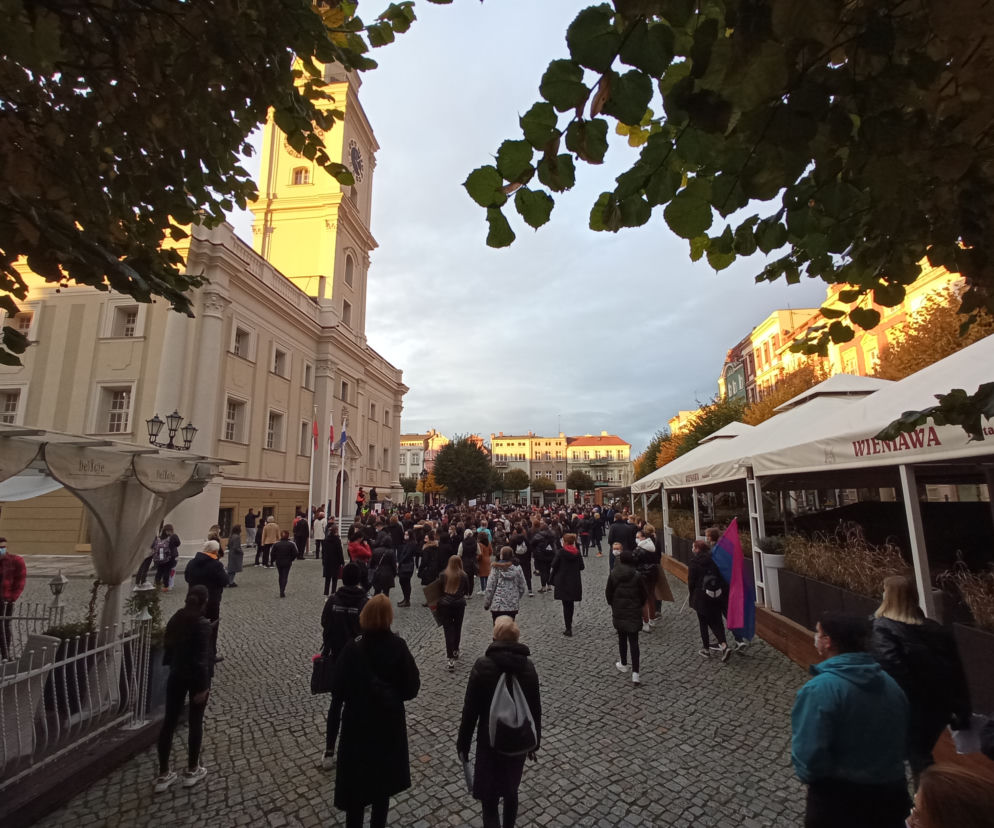 Strajk kobiet na rynku w Lesznie (archiwum)