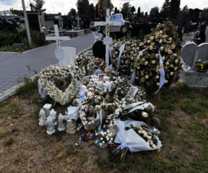 Grób Miłoszka, który zginął w klubie dziecięcym w Ząbkach