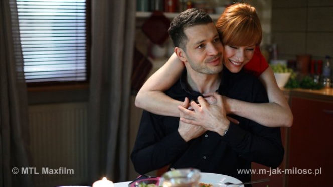 M jak miłość. Tomek (Andrzej Młynarczyk), Agnieszka (Magdalena Walach)