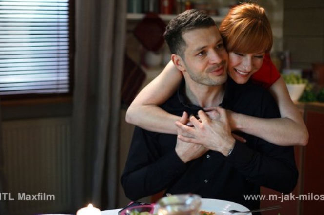 M jak miłość. Tomek (Andrzej Młynarczyk), Agnieszka (Magdalena Walach)