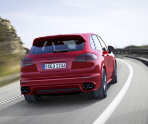 2015 Porsche Cayenne GTS
