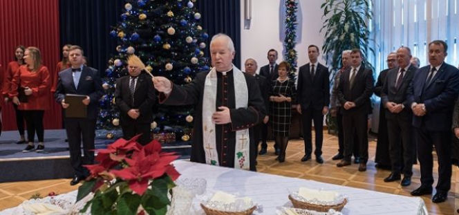 Życzenia religijne na Boże Narodzenie - teksty [TOP 5] 