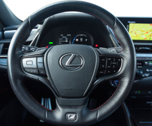Lexus ES300h F Sport