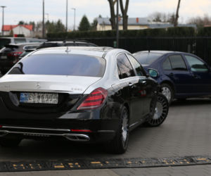 Robert Lewandowski przyjechał Mercedesem-Maybachem na zgrupowanie kadry