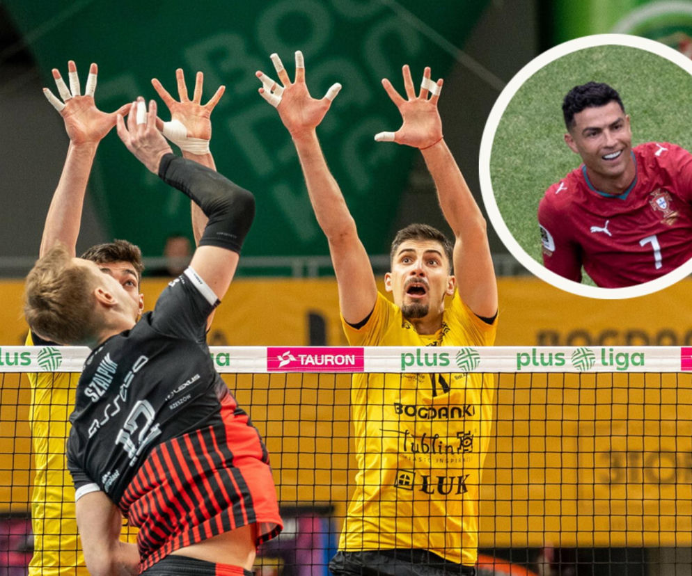 Artur Szalpuk w czarnej koszulce siatkarskiej z numerem 12 skacze do bloku, obok niego zawodnik w żółtej koszulce. W prawym górnym rogu Cristiano Ronaldo uśmiechnięty w czerwonej koszulce reprezentacji Portugalii. Więcej o Szalpuku i jego wyznaniach dotyczących mundialu przeczytasz na naszym portalu.
