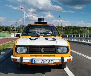 Białystok. Czeska milicja na ulicach miasta. To Skoda 120 L