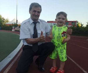 Wsparli charytatywny piknik w Lesznowoli dla Fundacji Kochaj życie