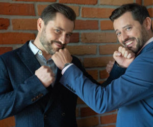 Na dobre i na złe odc. 724. Borys Jakubek (Marcin Zacharzewski), Jakub Grabsk (Maciej Zacharzewski)
