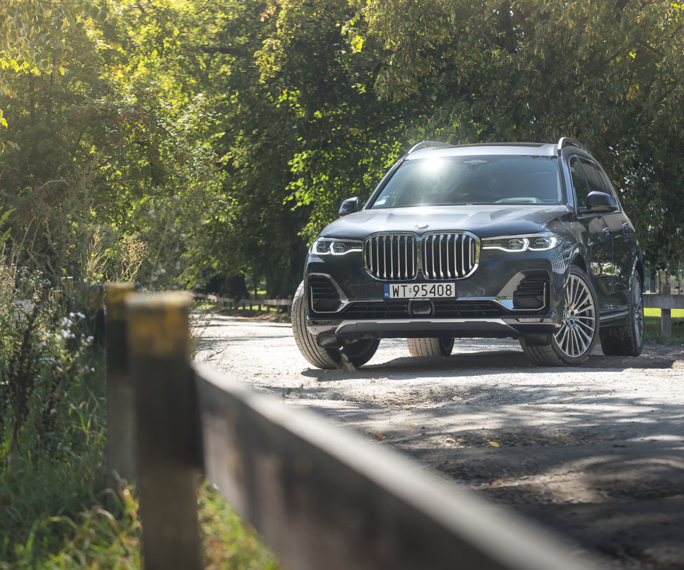 BMW X7 40i xDrive Steptronic 8