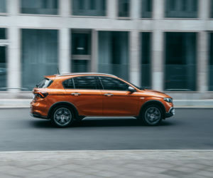 (2021) Fiat Tipo Cross