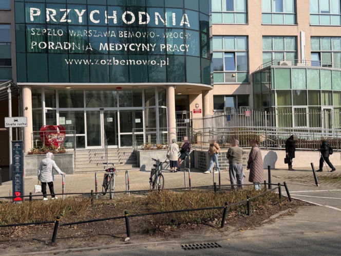 Ewakuacje szkół i przedszkoli w Warszawie. To zmasowana akcja? Znamy szczegóły