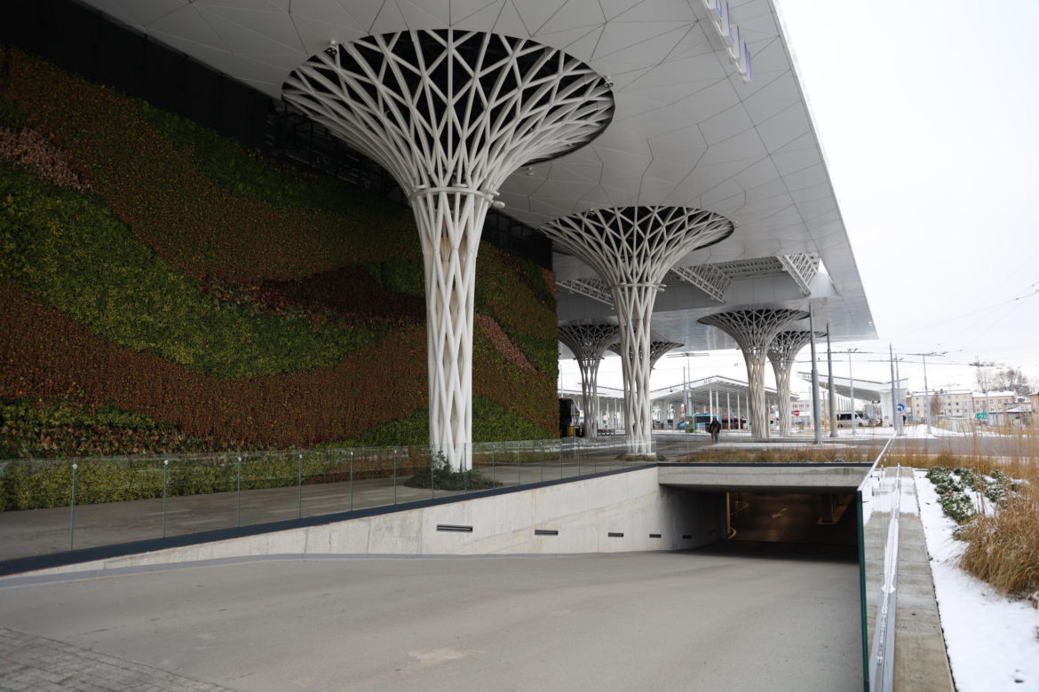 Dworzec metropolitalny w Lublinie obchodzi pierwsze urodziny