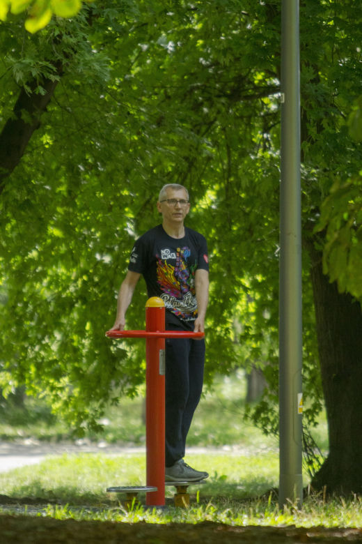 Krzysztof Kwiatkowski - senator sprężyna