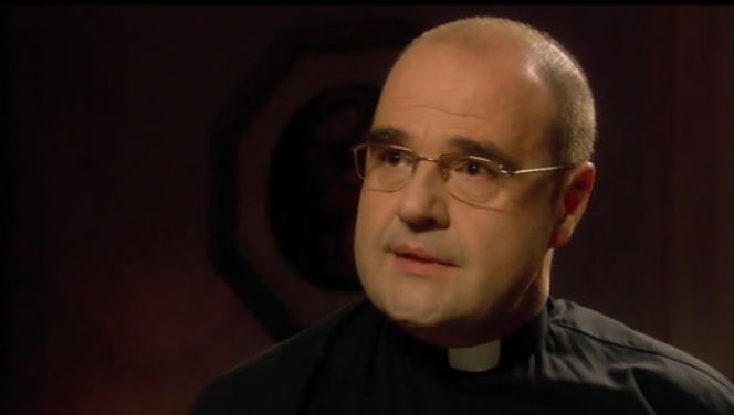 Ranczo 9 sezon odc. 115. Biskup Kozioł (Cezary Żak)