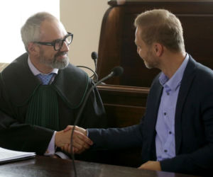 M jak miłość odc. 1384. Andrzej Budzyński (Krystian Wieczorek), Adam Werner (Jacek Kopczyński)