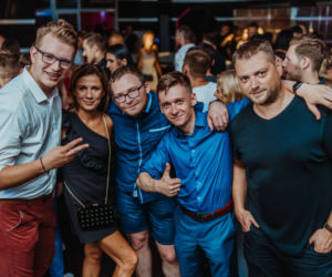 Pomarańcza Katowice bawi się na całego po lockdownie. Oto zdjęcia z imprezy Tomorrow Never Comes [ZDJĘCIA]