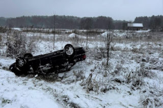 Atak zimy i wypadki na drogach regionu