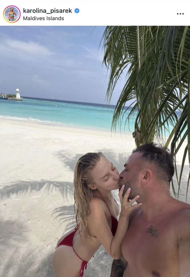 Gwiazdy witają nowy rok w bikini