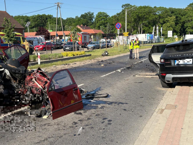 Koszmarny wypadek w Wilkowie Polskim. Poszkodowane małżeństwo z Leszna i ich 3-miesięczne dziecko