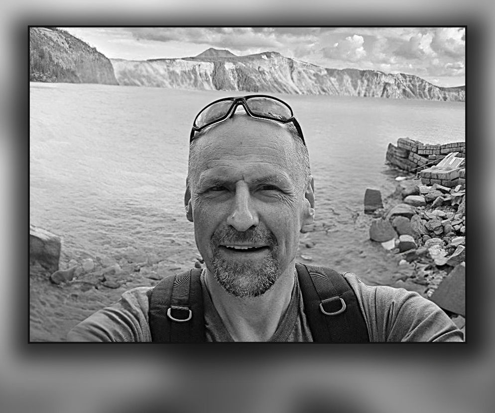 Osierocił czterech synów. UKW żegna uwielbianego wykładowcę i apeluje. Każdy gest ma ogromne znaczenie